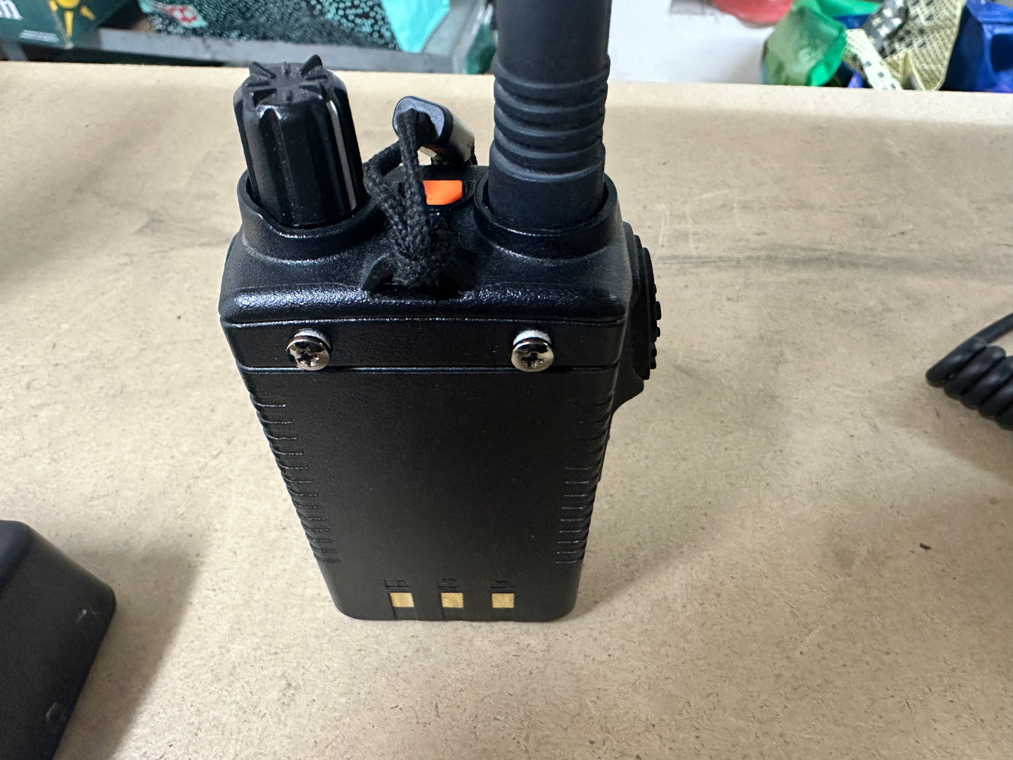 Yaesu FT 4 X + mike SSM-17B