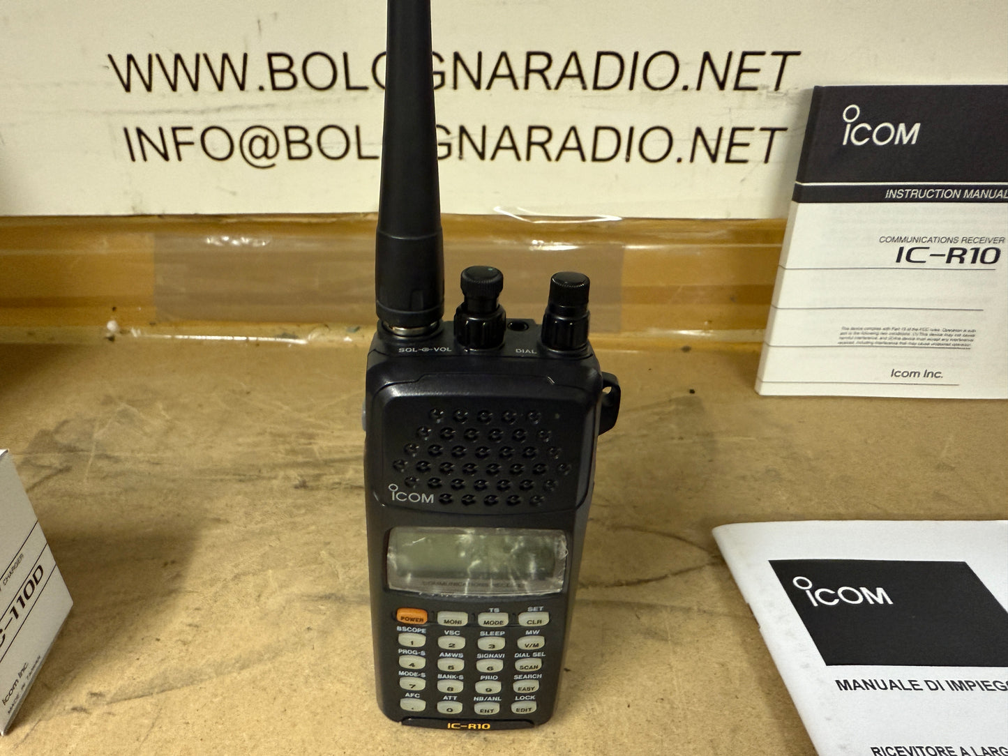 Icom ic r 10 pari al nuovo full set Garanzia 12 Mesi