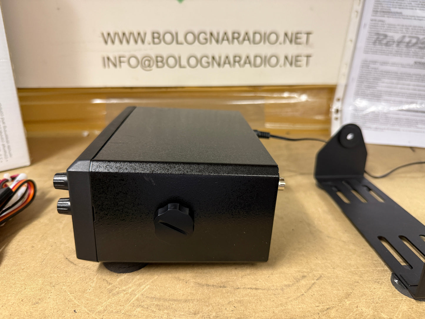 Uniden SDS 200 E pari al nuovo in garanzia