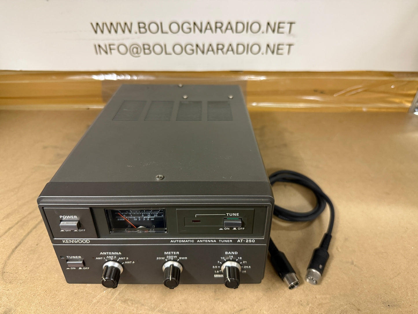 Kenwood AT 250 accordatore automatico 200 watt garanzia 12 mesi