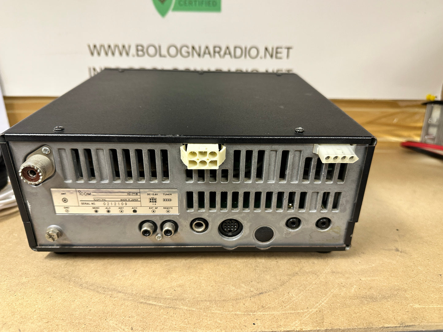 icom IC-718 con DSP + interfaccia Digitale