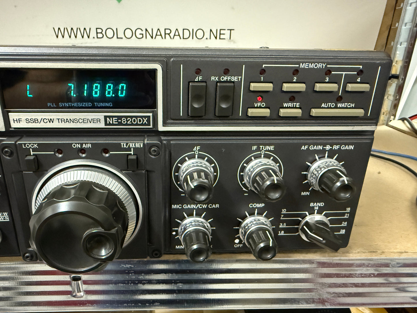 Novel NE 820 DX + Mike NE M 80 perfetto