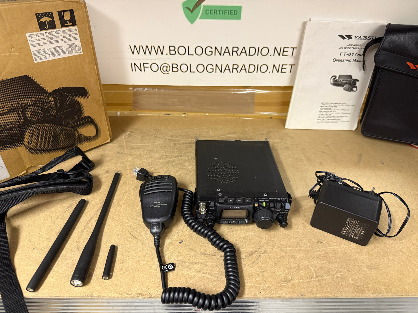 Yaesu ft 817 ND full set batteria nuova perfetto
