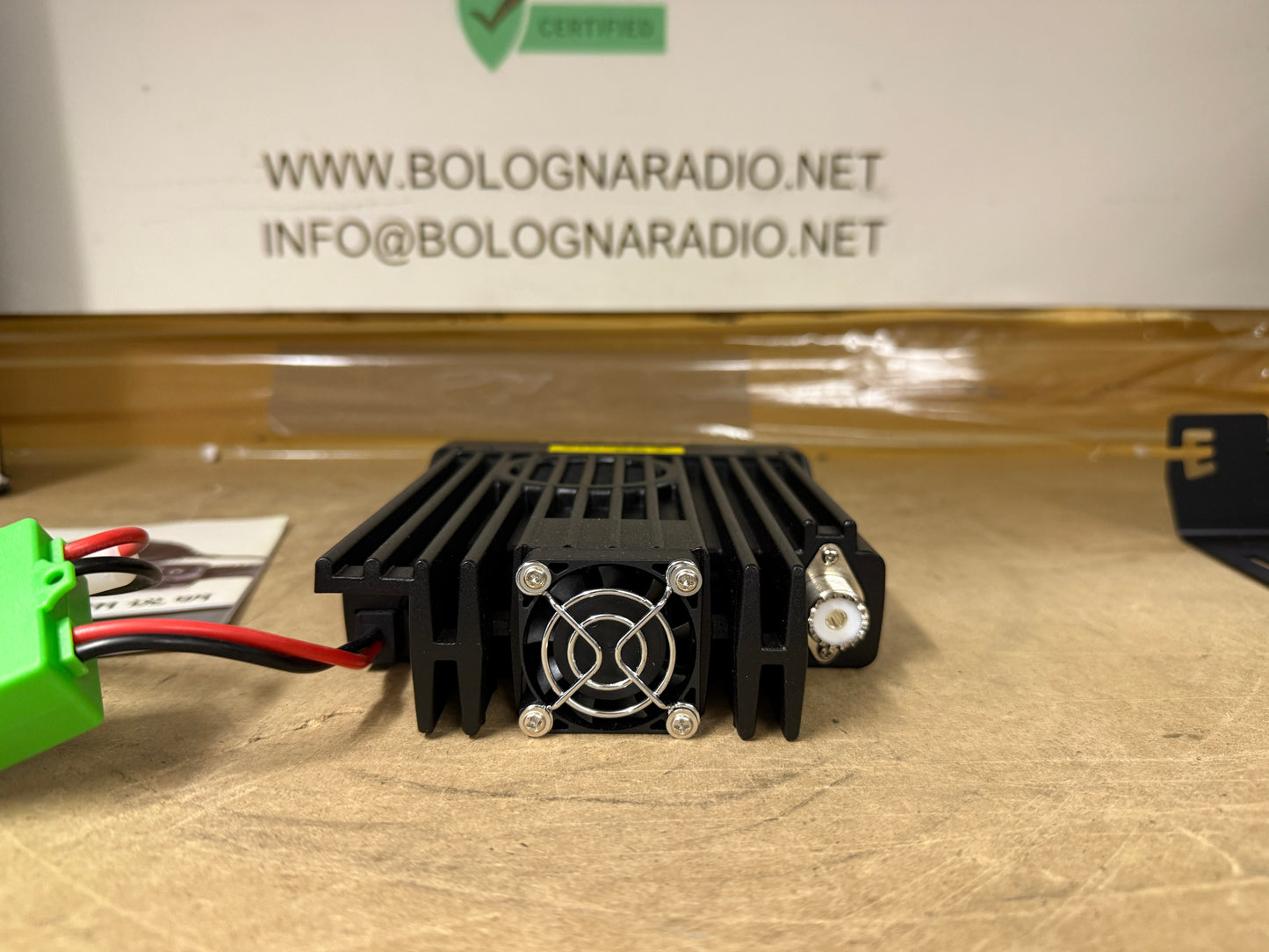 Anytone at 588 UHF 400/480 Mhz 45 watt
