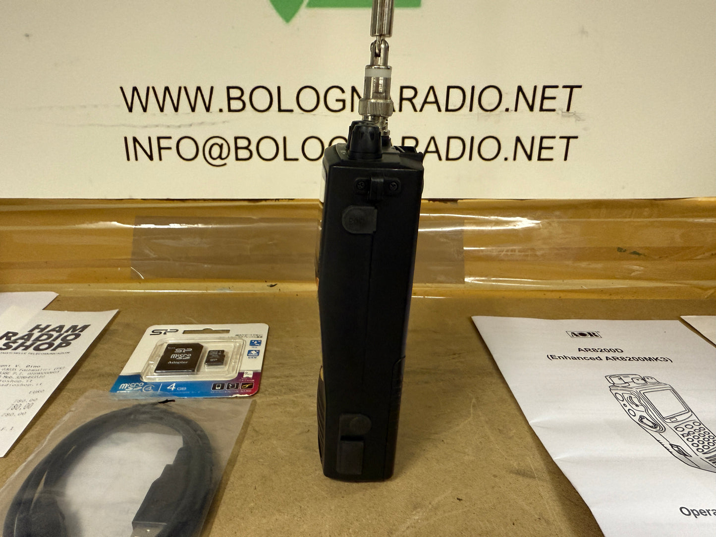 Aor ar 8200D 0.5-3000 MHz CW / LSB / USB / AM / FM / WFM / P25 final edition garanzia 12 mesi