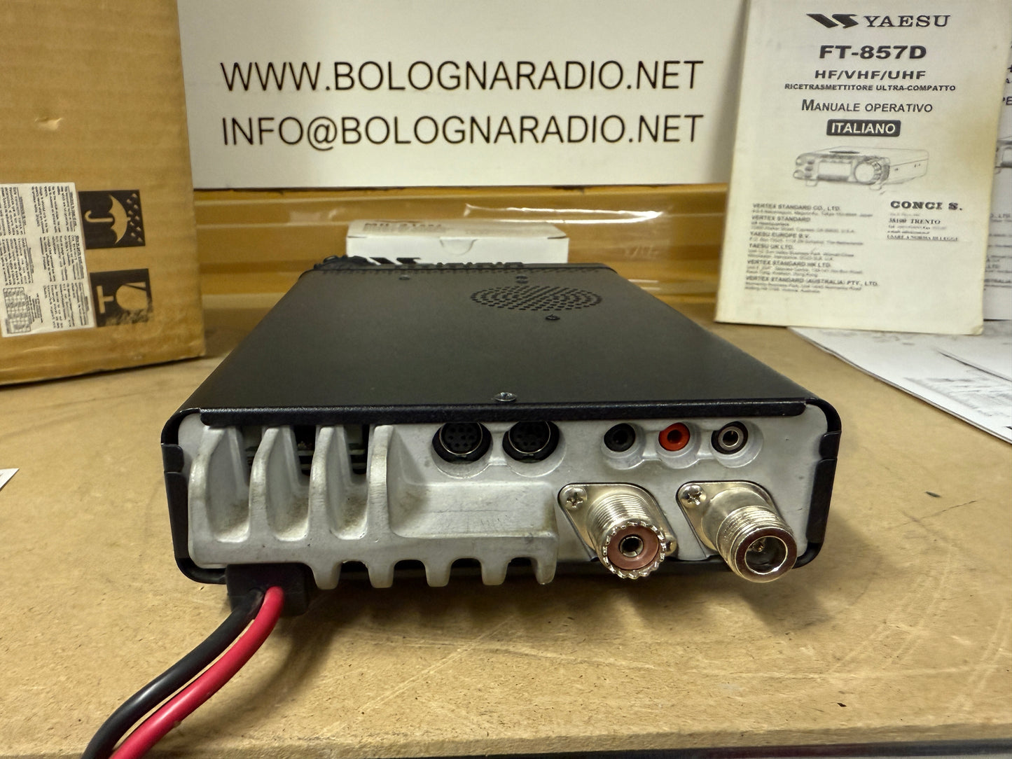 Yaesu ft 857D pari al nuovo espansa