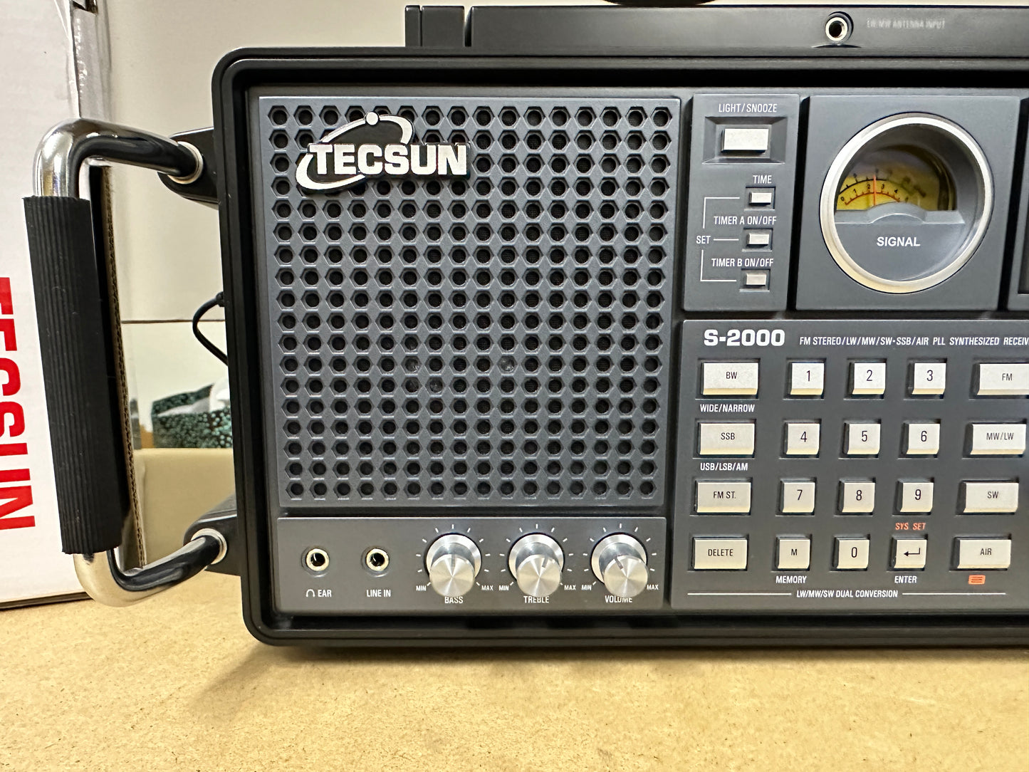 Ricevitore TECSUN S2000 nuovo