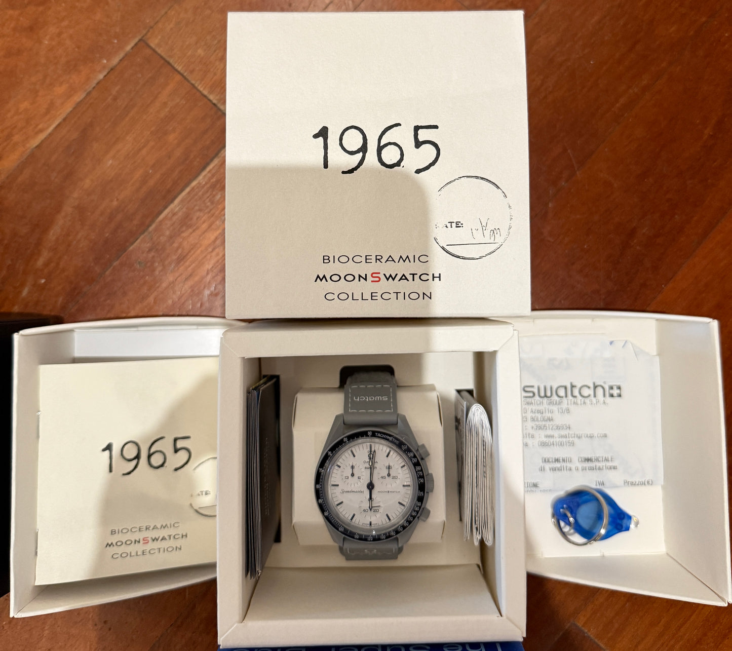 Moonswatch omega x swatch special series