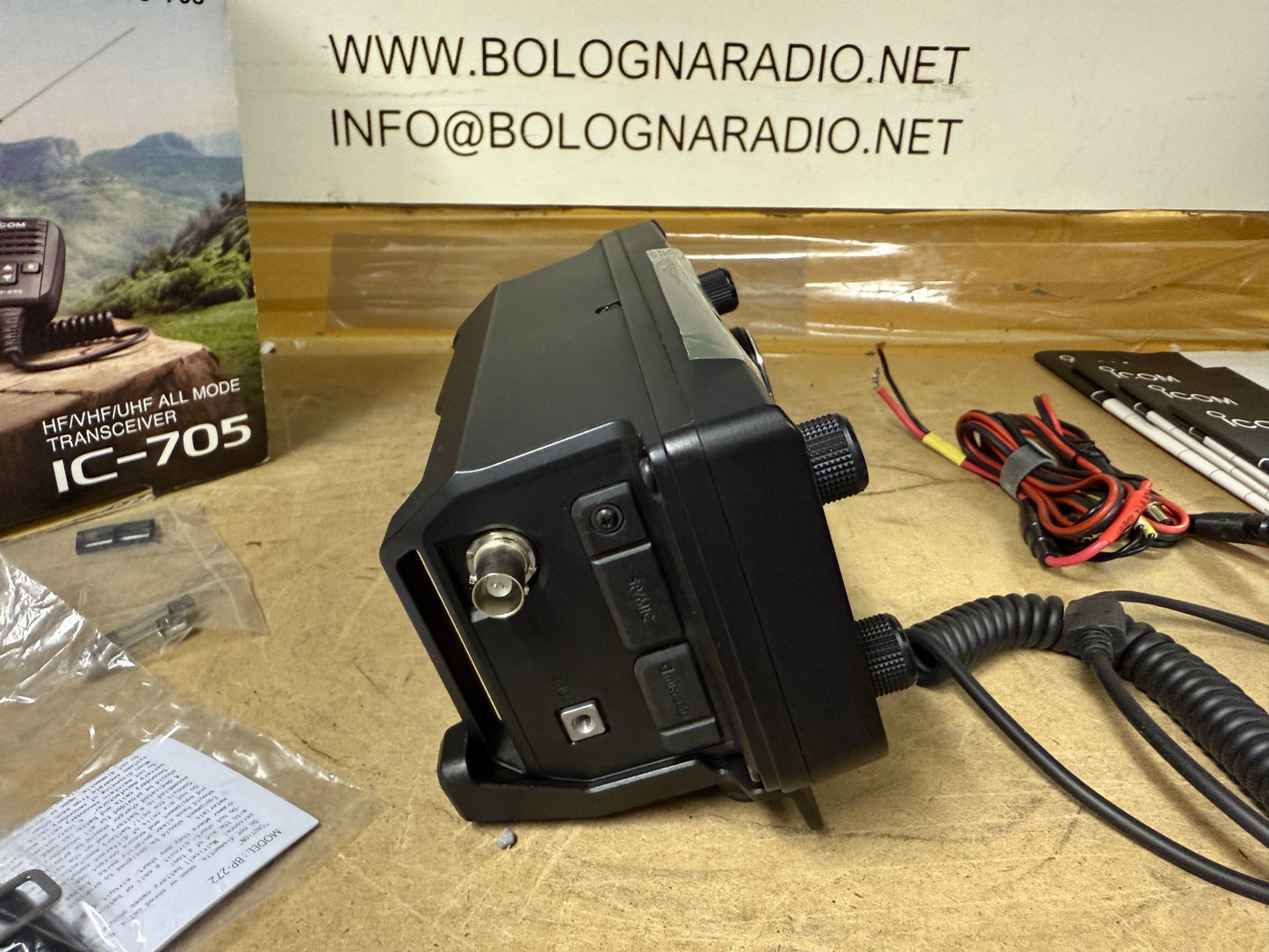 Icom ic 705 pari al nuovo full set garanzia 12 mesi
