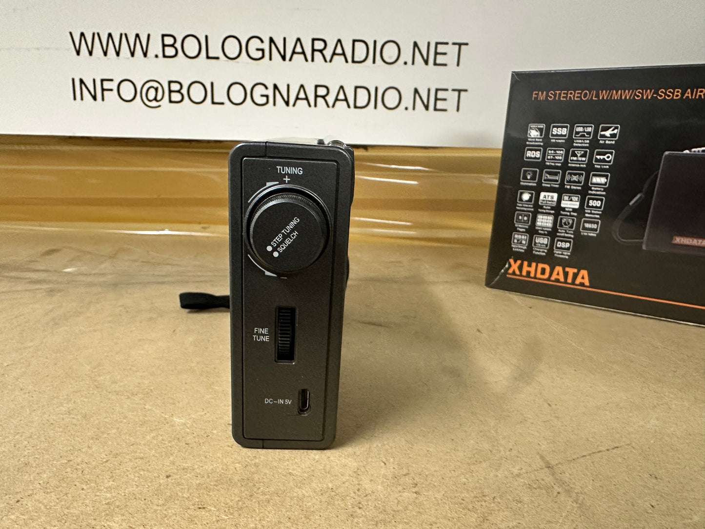 Ricevitore XHDATA D-808 FM stereo/SW/MW/LW SSB RDS Air Band