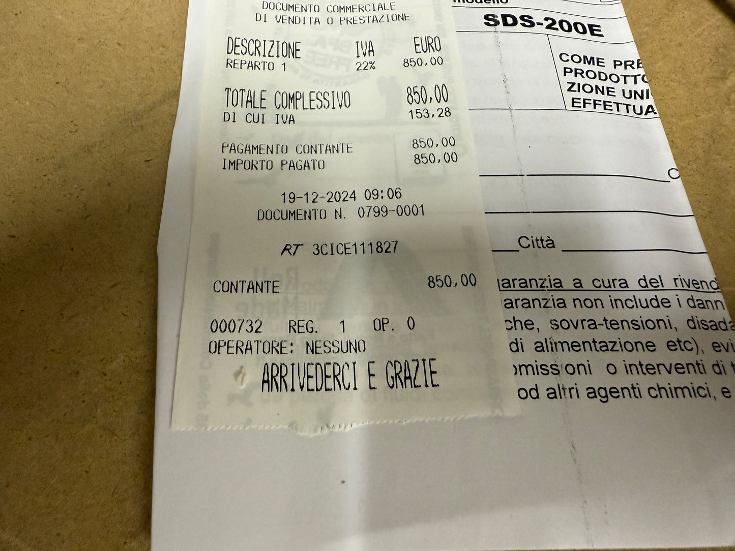 Uniden SDS 200 E pari al nuovo in garanzia