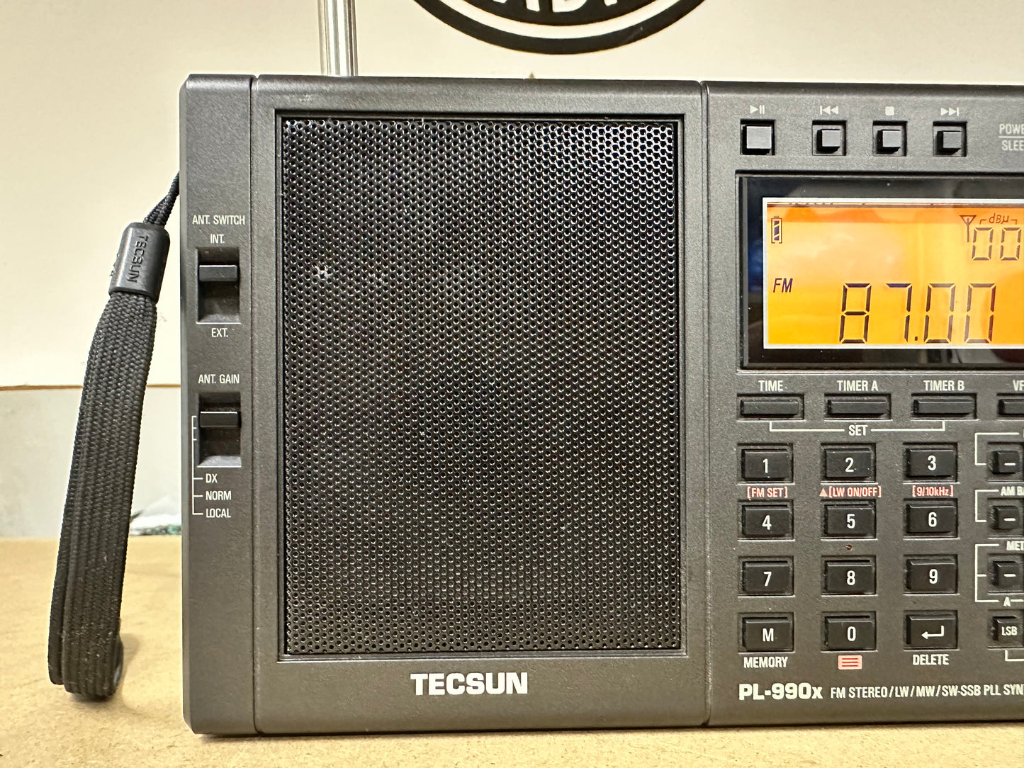 TECSUN PL-990X