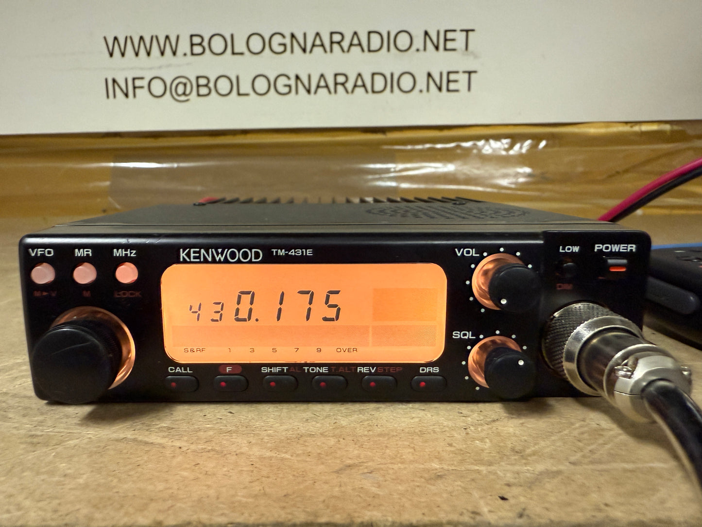 Kenwood TM 431 E con toni squelch perfetto