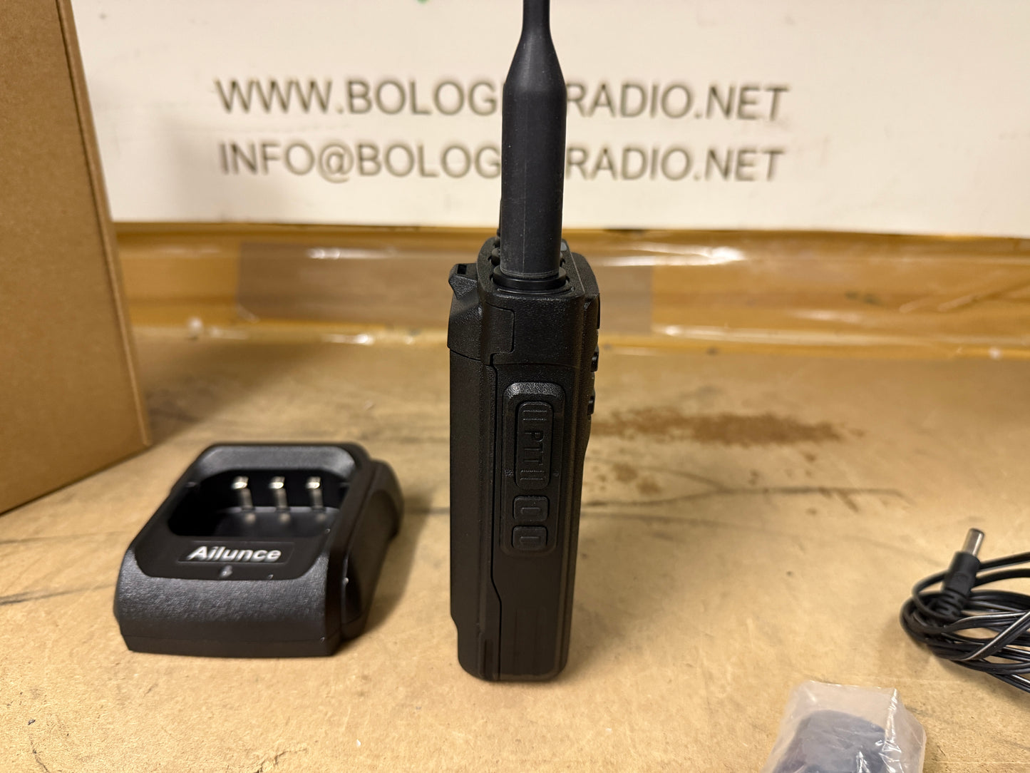 Retevis Ailunce HD1 DMR 10W GPS pari al nuovo