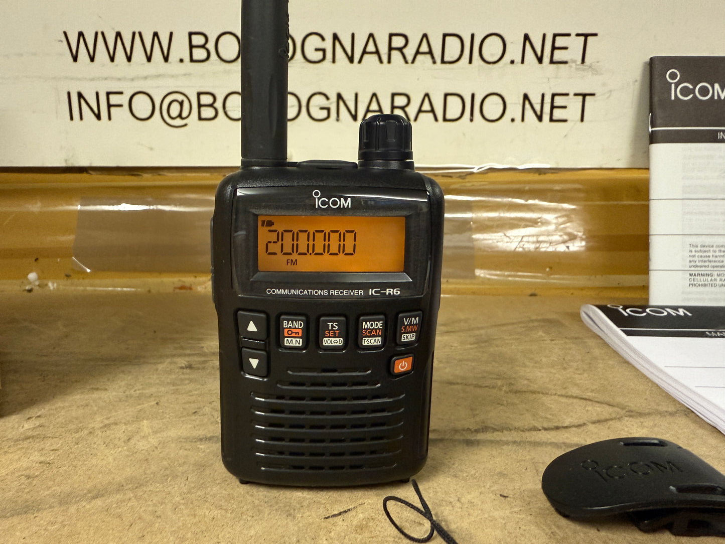 Icom IC r6 pari al nuovo Garanzia 12 Mesi