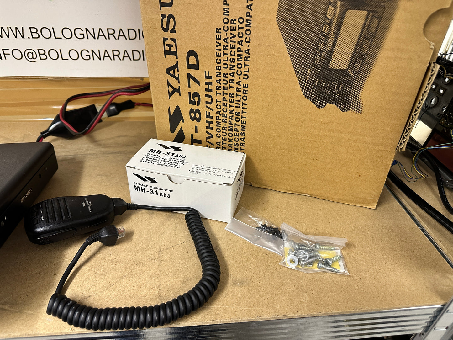 Yaesu FT 857 D pari al nuovo
