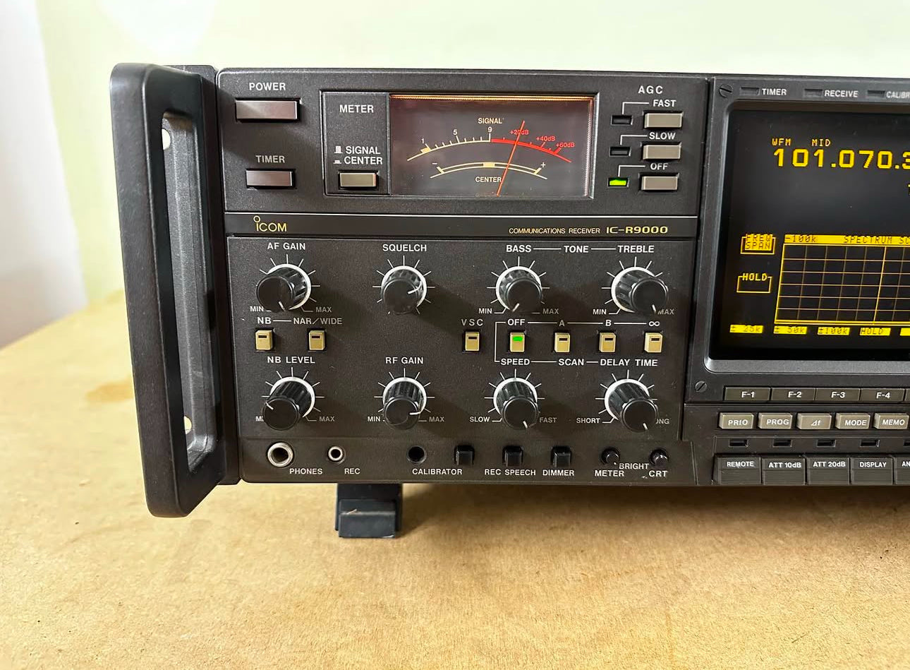 Ricevitore icom ic-r9000 + sp20