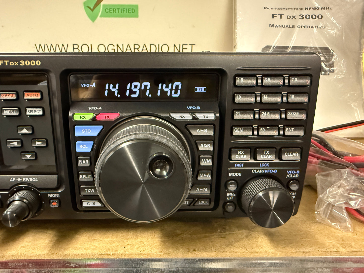 Yaesu FTDX 3000 + DVS6 + imballo originale pari al nuovo