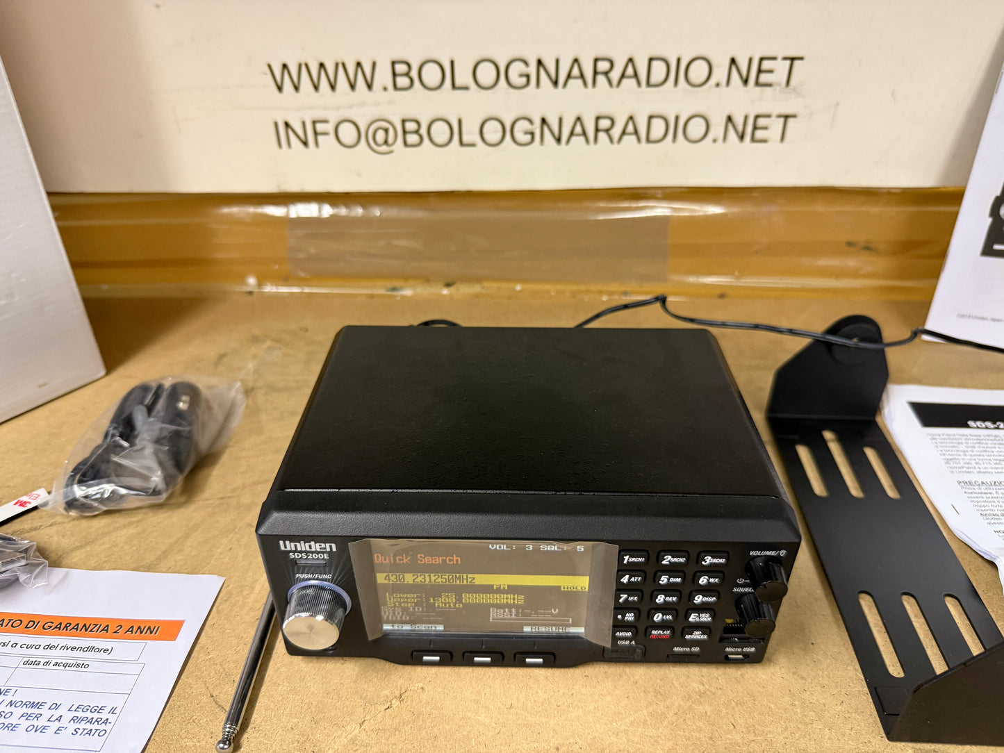 Uniden SDS 200 E pari al nuovo in garanzia 20 mesi