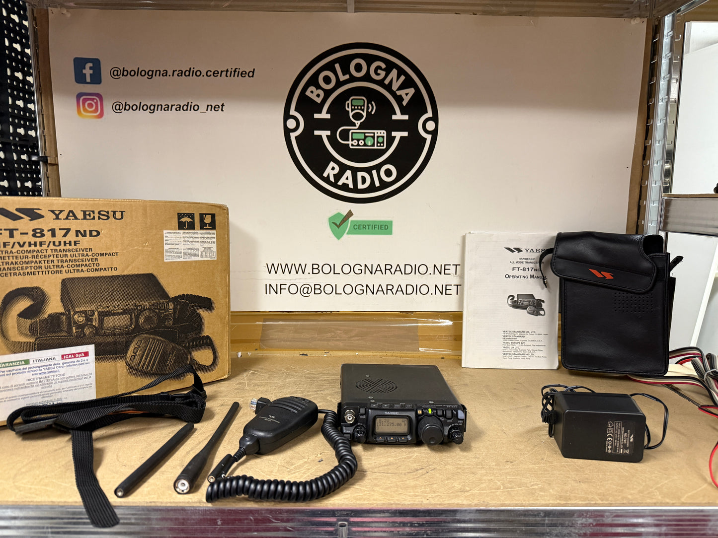 Yaesu ft 817 ND full set batteria nuova perfetto