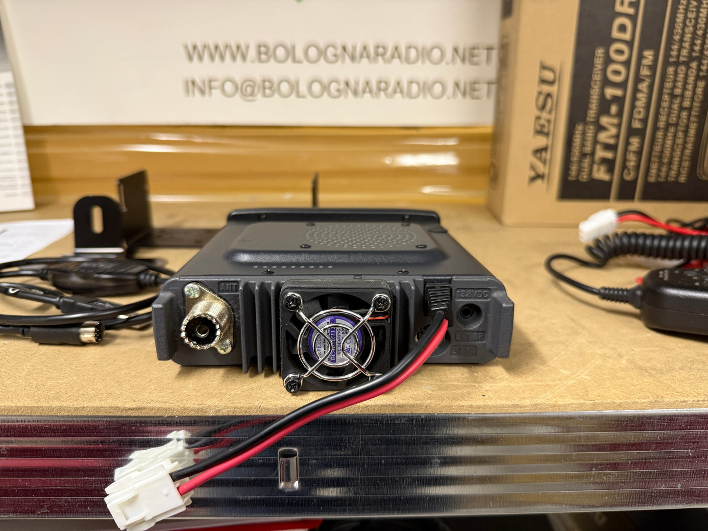 Yaesu FTM-100 DR/DE pari al nuovo