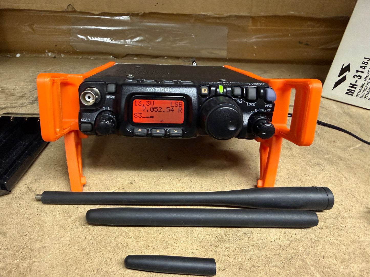 Yaesu FT 817ND perfeto full set Garanzia 12 Mesi