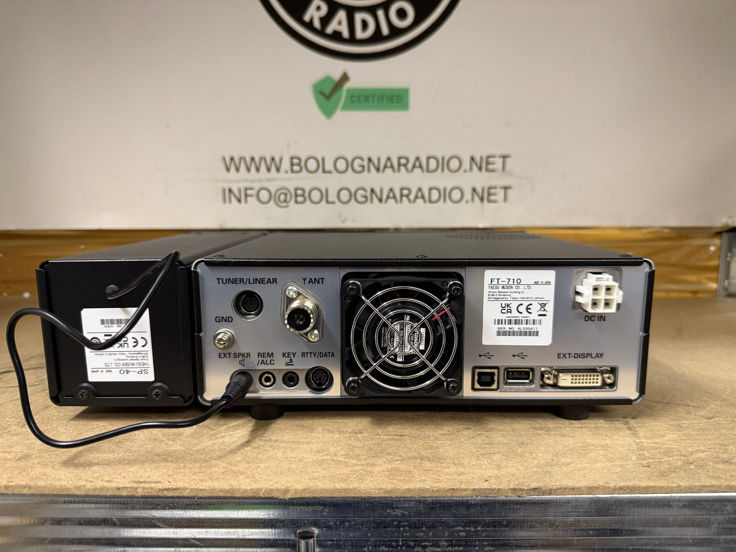 Yaesu FT-710 Aess pari al nuovo + sp40 Garanzia Ufficiale