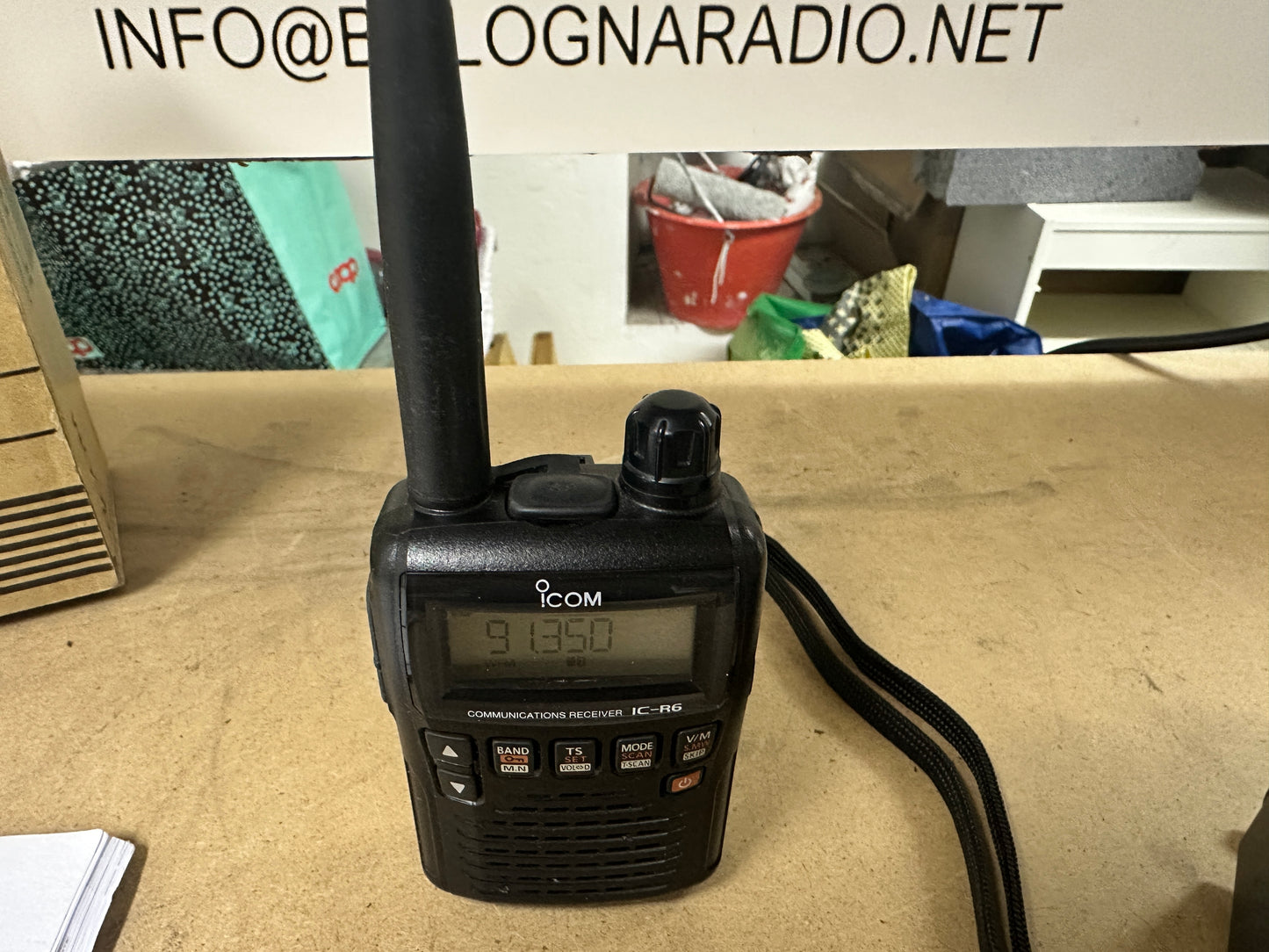 Icom ic r6 full set