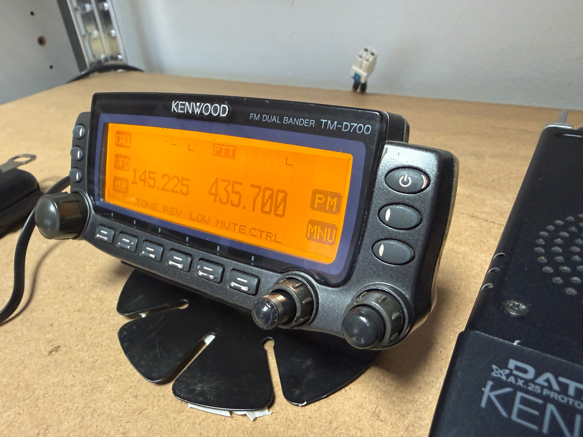 Kenwood TM D-700 Garanzia 12 Mesi