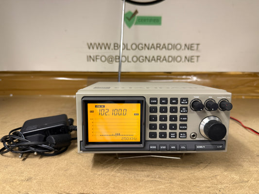 Standard AX 700 ricevitore scanner 50-905 MHz perfetto