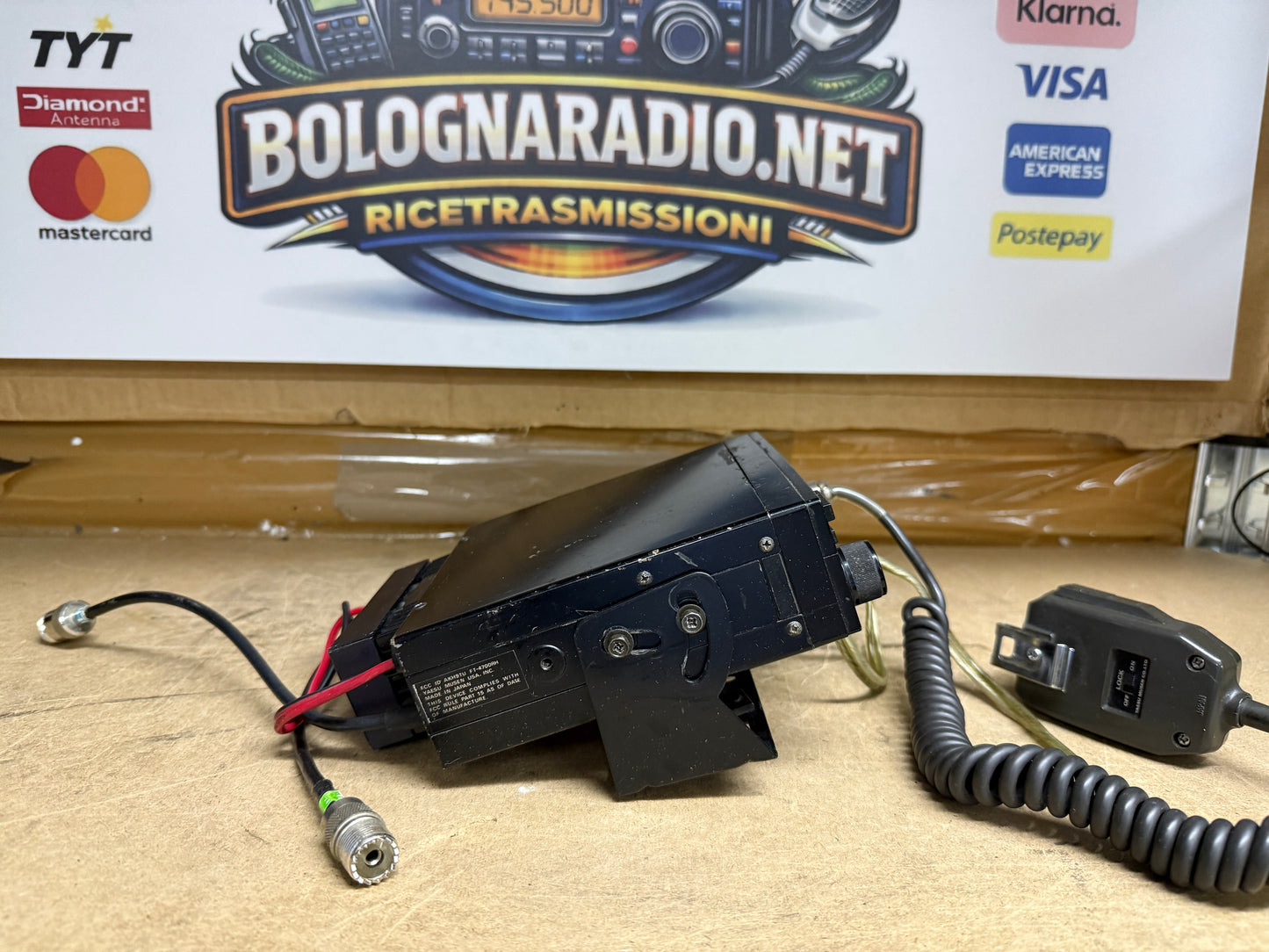 Yaesu FT-4700 RH + toni squelch Garanzia 6 Mesi