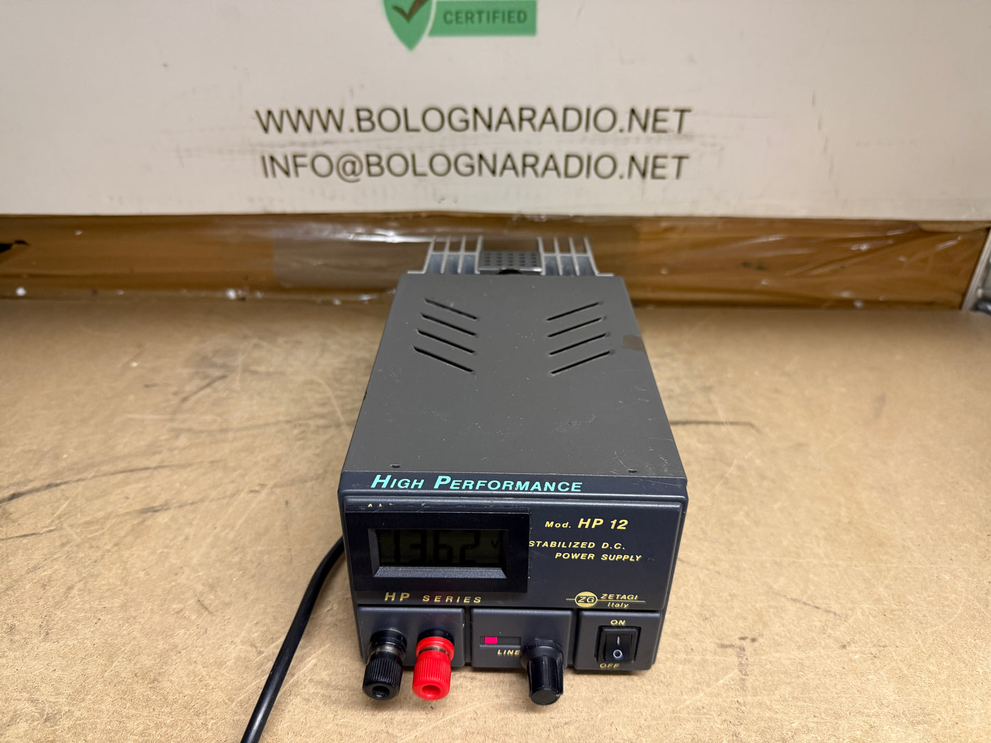 Zetagi HP 12 con display e potenziometro