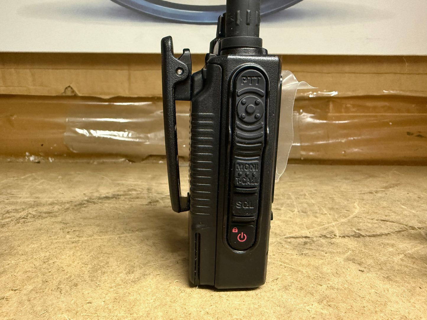 Yaesu FT 3D + SSM-17A pari al nuovo full set Garanzia 12 Mesi