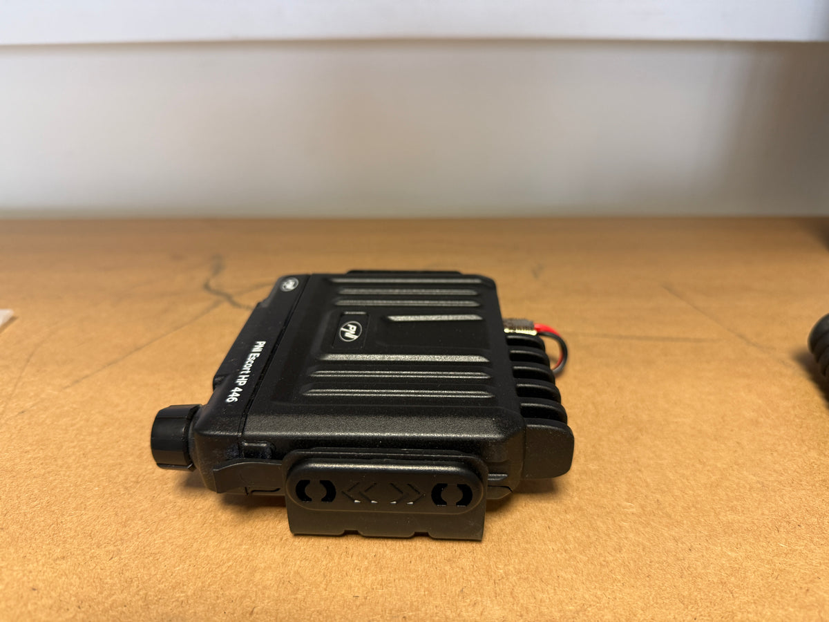 PNI Radio UHF Escort HP 446, 199 canali, ASQ 9 livelli, scansione, doppio orologio, CTCSS-DCS
