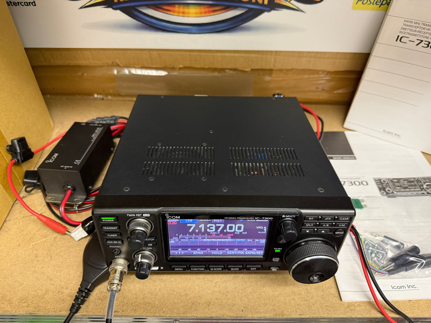 A-1 Icom ic 7300 pari al nuovo full set Garanzia 6 Mesi