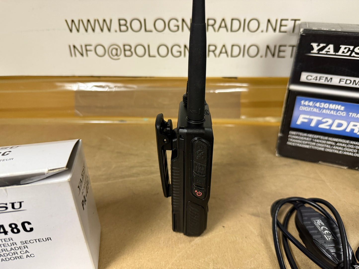 Yaesu FT-2 DR/DE + mike esterno + custodia + imballo garanzia 12 mesi