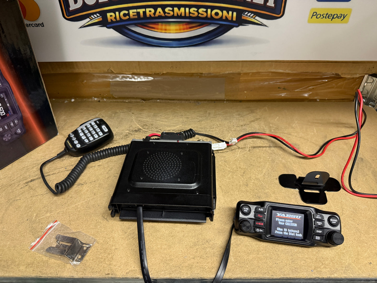 Yaesu FTM 200D full set Garanzia 12 Mesi