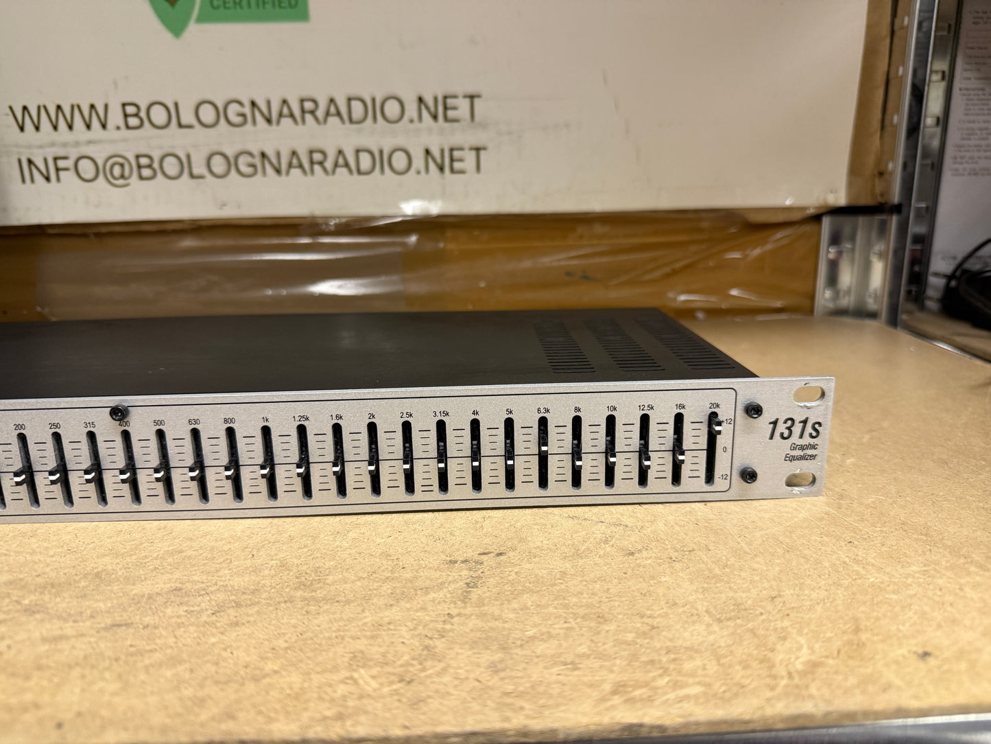 DBX 131s EQUALIZZATORE GRACIFO 31 BANDE