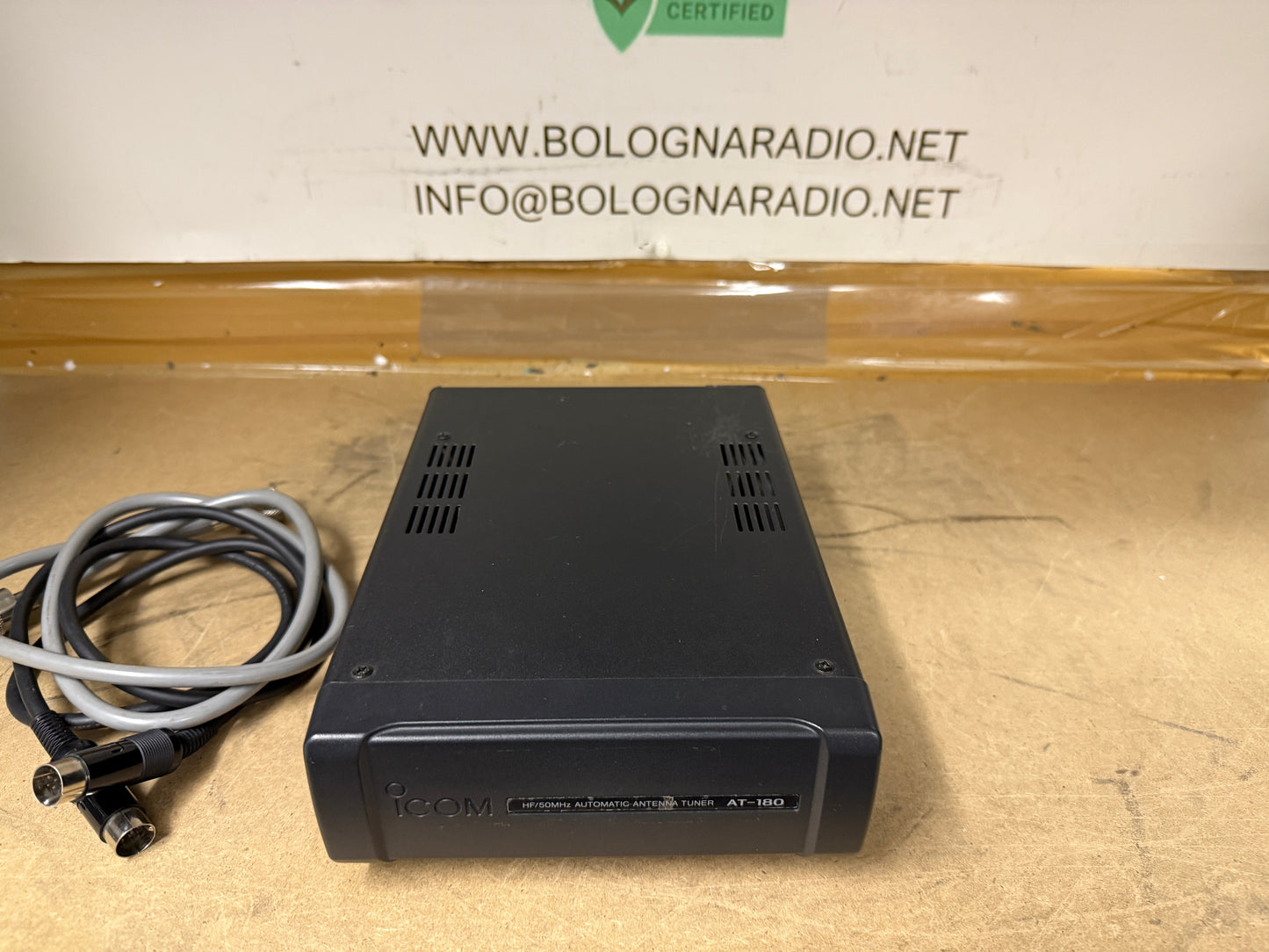 Icom AT 180 accordatore automatico d'antenna perfetto