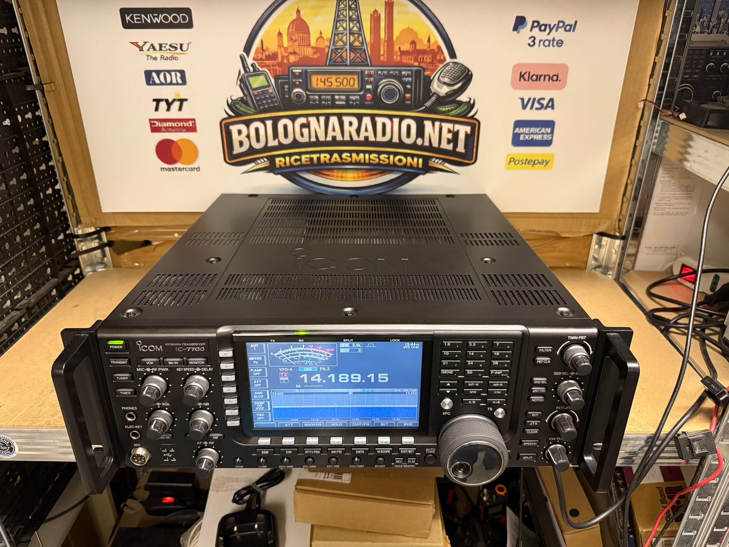 A-1 Icom IC 7700 pari al nuovo Garanzia 12 Mesi