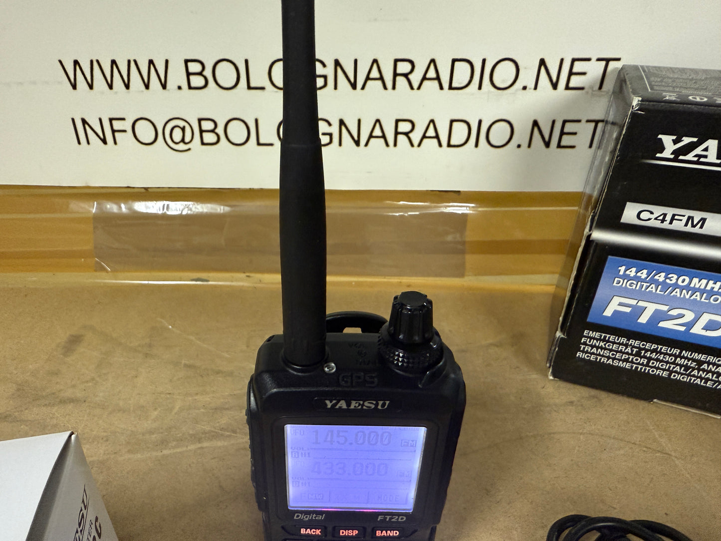 Yaesu FT-2 DR/DE + mike esterno + custodia + imballo garanzia 12 mesi