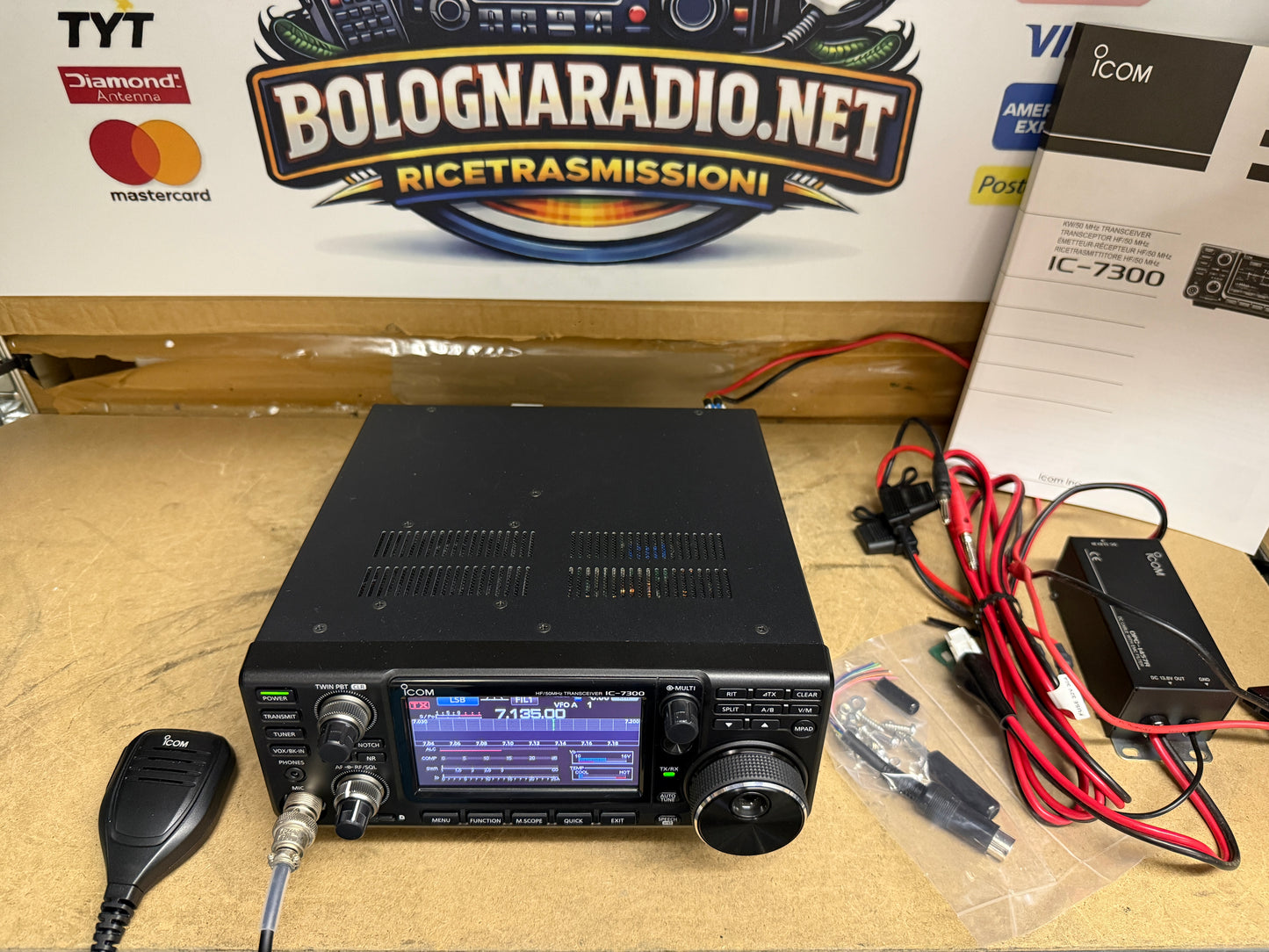 Icom ic 7300 pari al nuovo full set Garanzia 12 Mesi