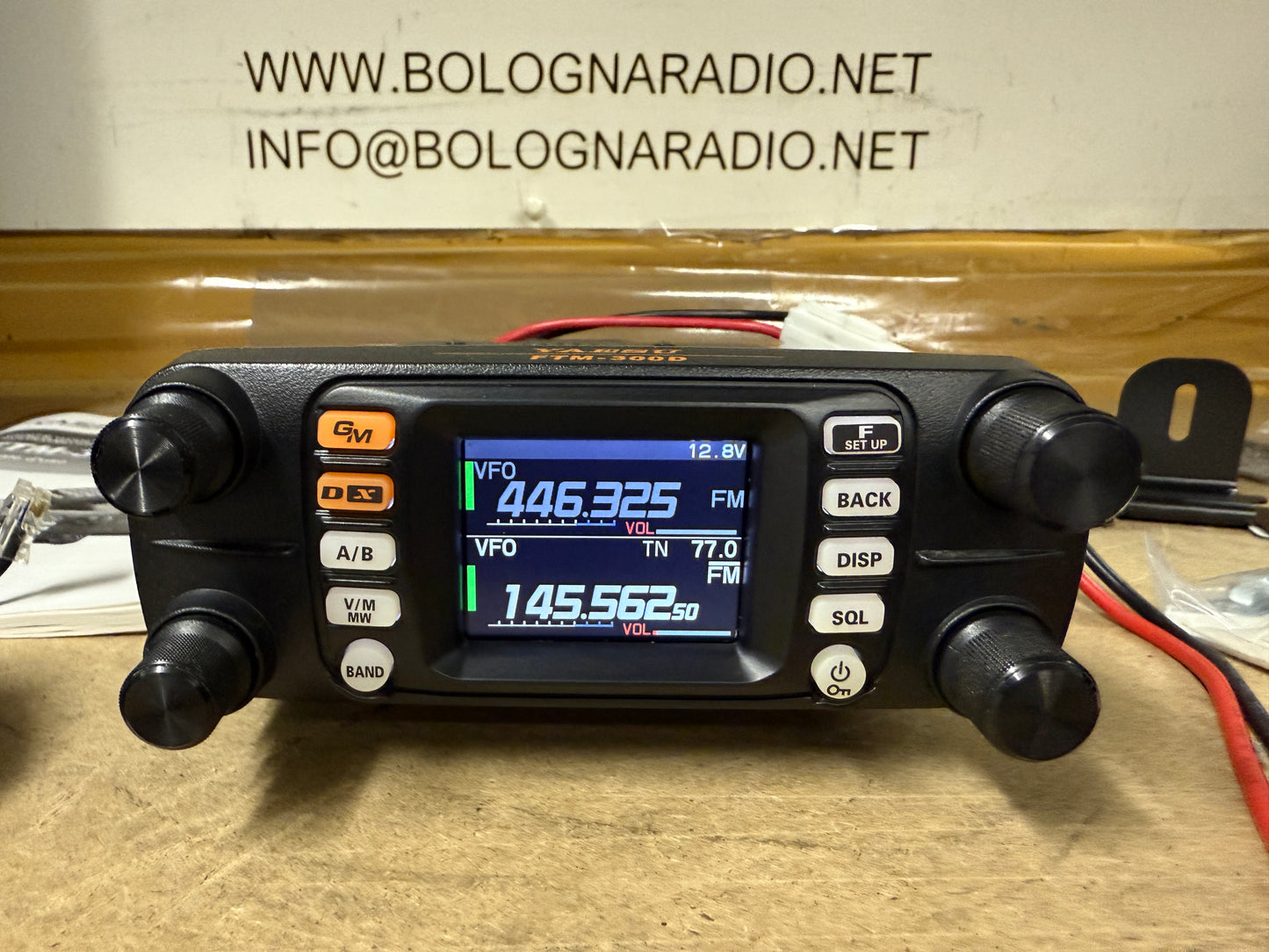 A1 Yaesu ftm 300 DE pari al nuovo Garanzia 12 Mesi