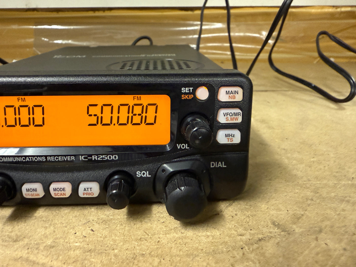 Icom ic r2500 - 01/3300 MHz perfettamente funzionante