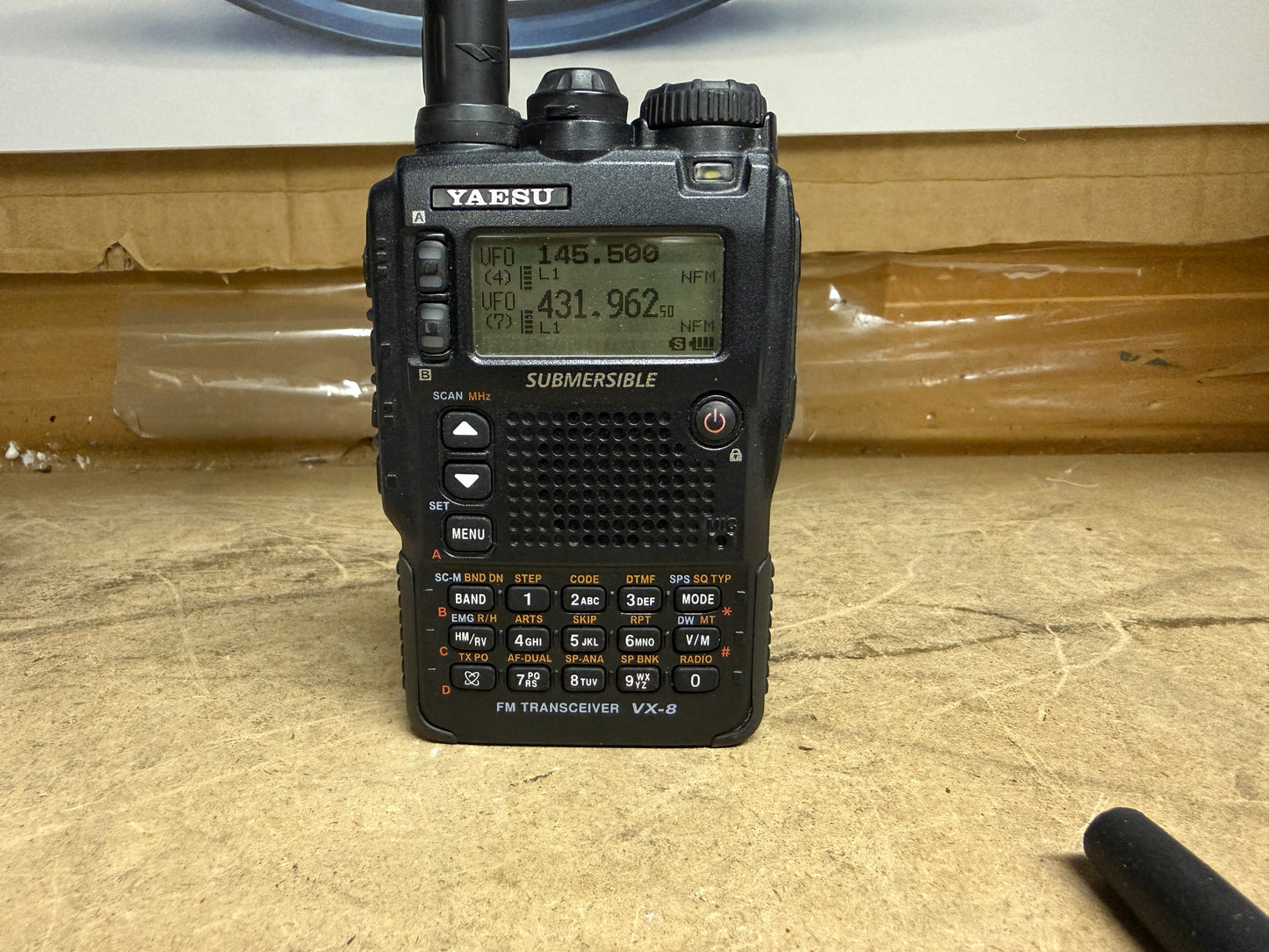 Yaesu VX8E  Full Set Garanzia 12 Mesi