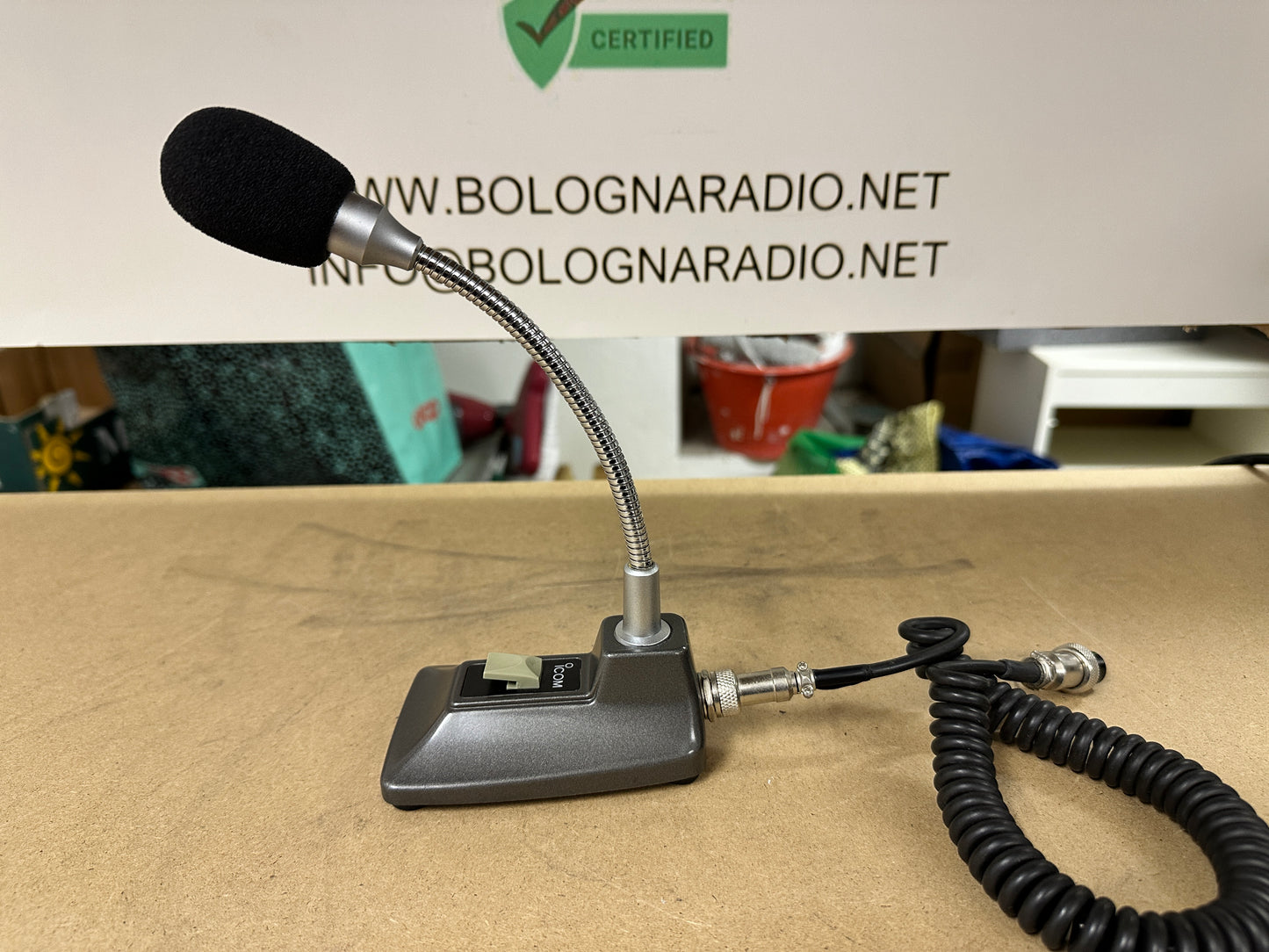 Icom sm6
