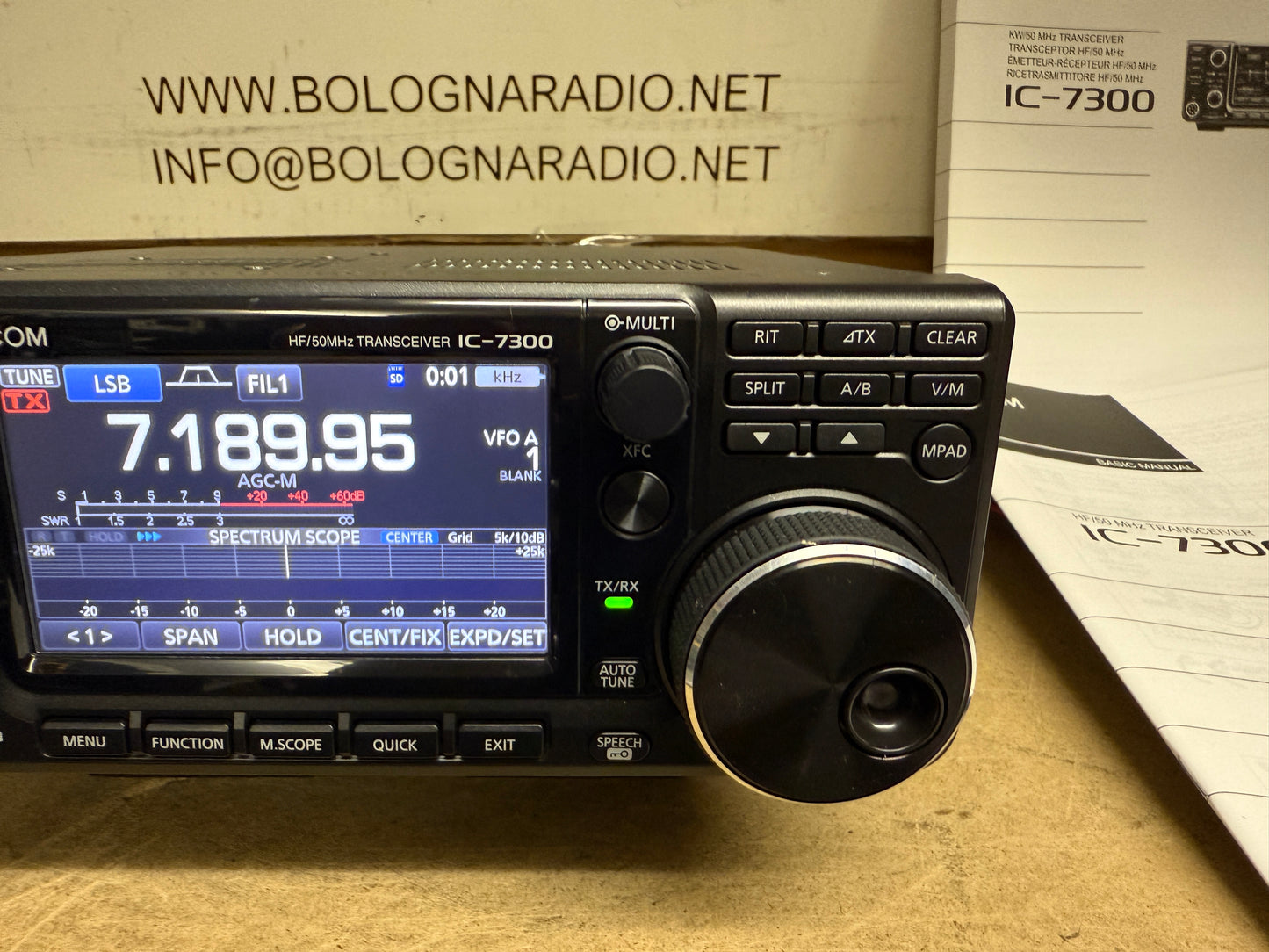 A-1 Icom ic 7300 pari al nuovo Garanzia 12 Mesi