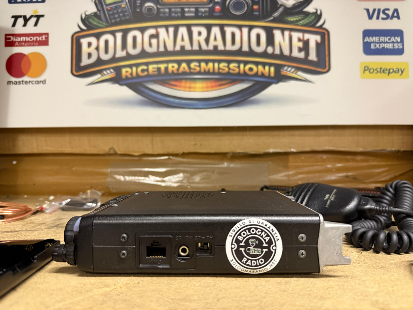Yaesu FT 817ND pari al nuovo full set Garanzia 12 Mesi
