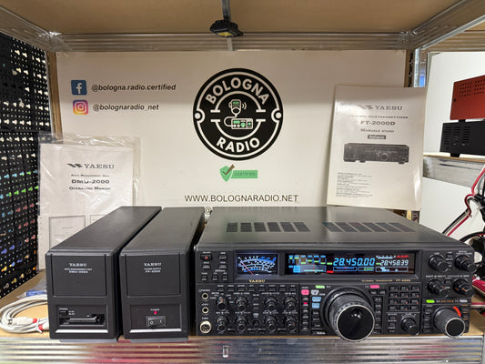 A1 Yaesu FT 2000D 200 watt + DMU 2000