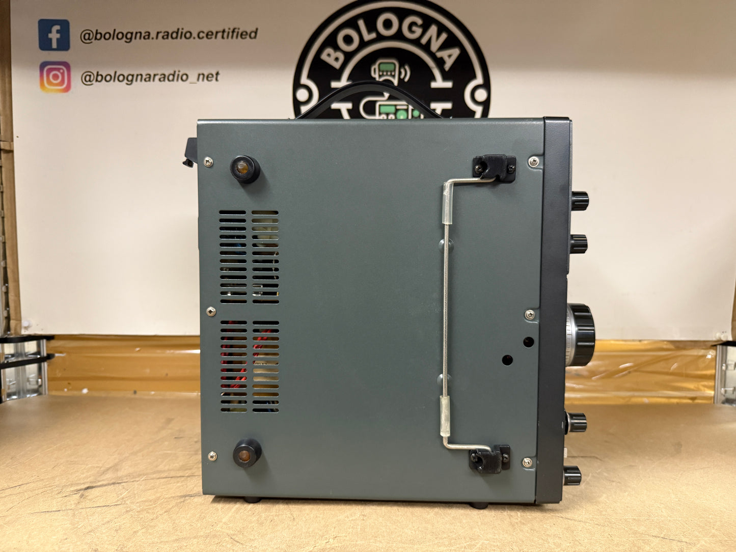 Icom IC R7000 + RC12 + TV R7000 perfetto Garanzia 12 Mesi